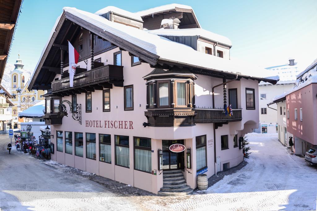 Hotel Fischer Sankt Johann in Tirol Bagian luar foto